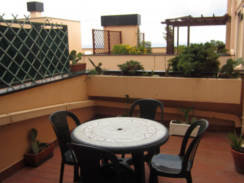 Appartamento in Affitto a Varazze