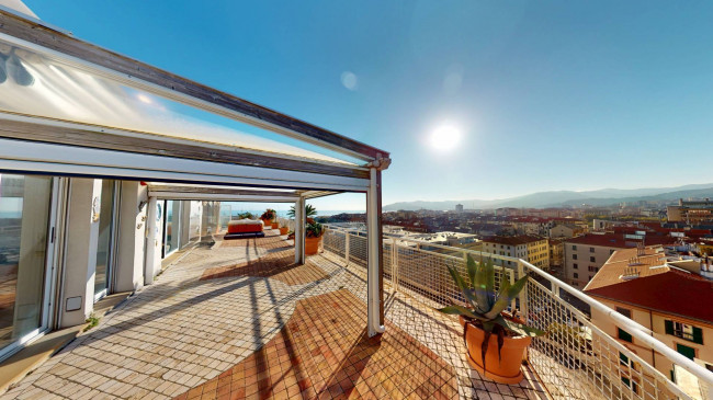 Appartamento in Vendita a Savona