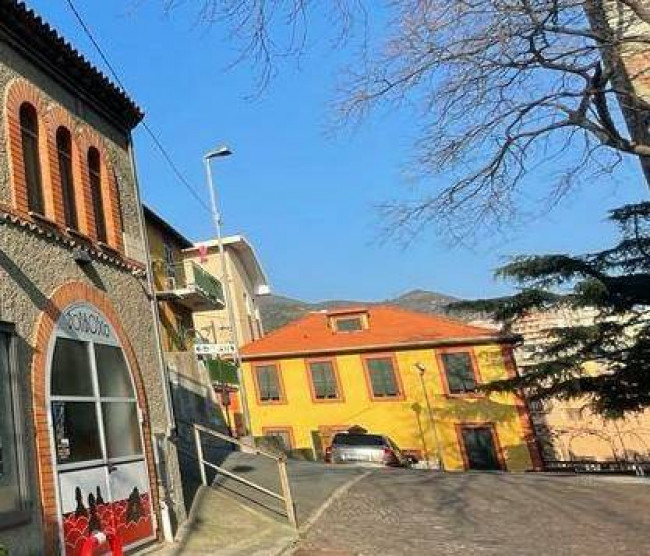 Appartamento in Vendita a Varazze