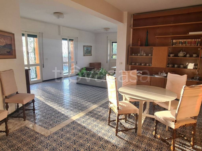 Appartamento in Vendita a Bergeggi