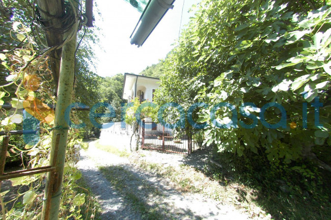 Villa in Vendita a Varazze