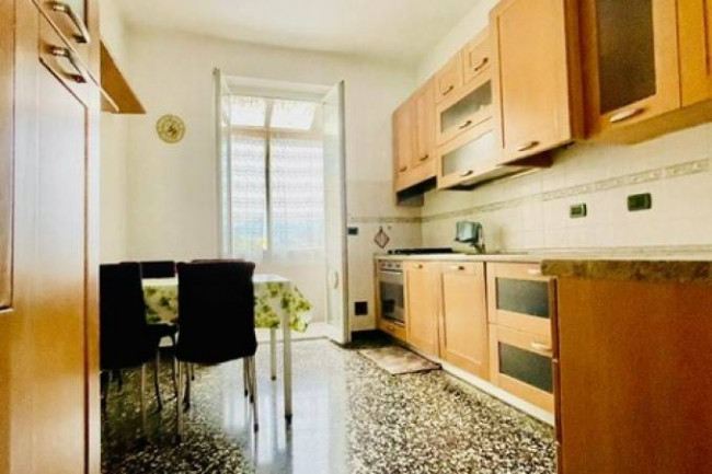 Appartamento in Vendita a Albisola Superiore