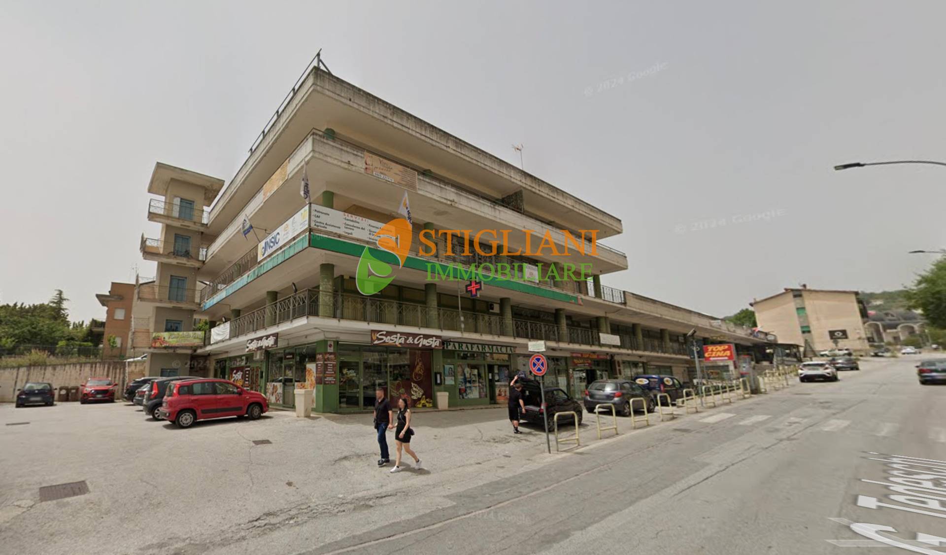 Locale commerciale in affitto a Isernia