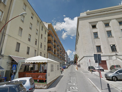 Locale commerciale in affitto a Campobasso