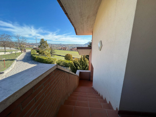 Villa Unifamiliare in vendita a Oratino