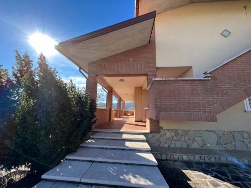 Villa Unifamiliare in vendita a Oratino