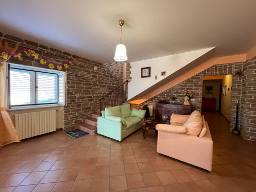 Villa Unifamiliare in vendita a Oratino
