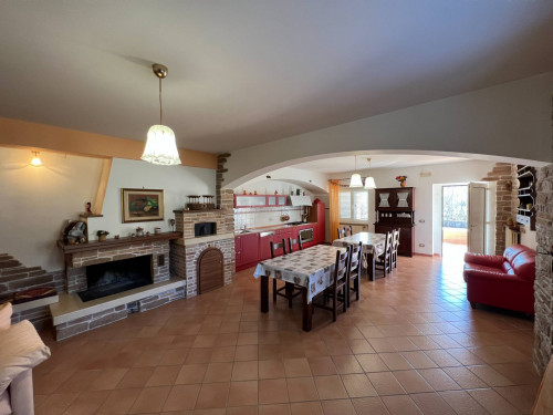 Villa Unifamiliare in vendita a Oratino