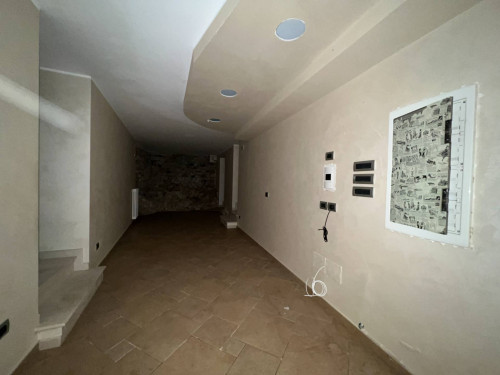 Locale commerciale in affitto a Campobasso