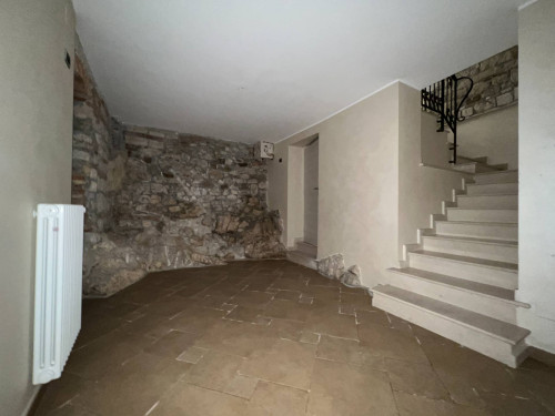 Locale commerciale in affitto a Campobasso