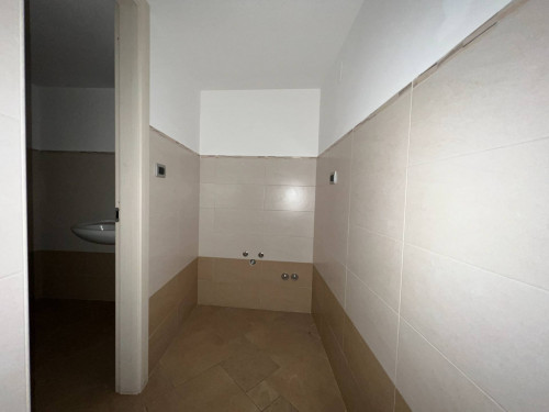 Locale commerciale in affitto a Campobasso