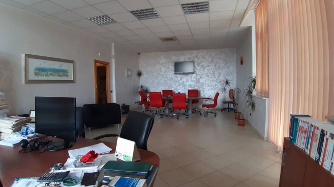 Ufficio in vendita a Campobasso