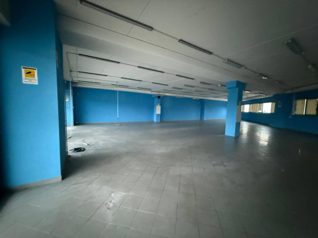 Locale commerciale in affitto a Campobasso