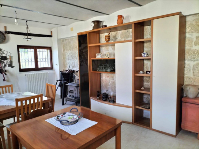 Casa indipendente in vendita a Matrice