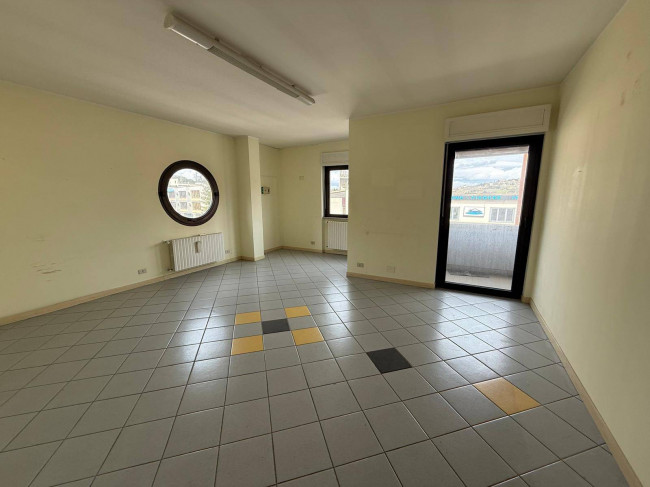 Ufficio in affitto a Campobasso