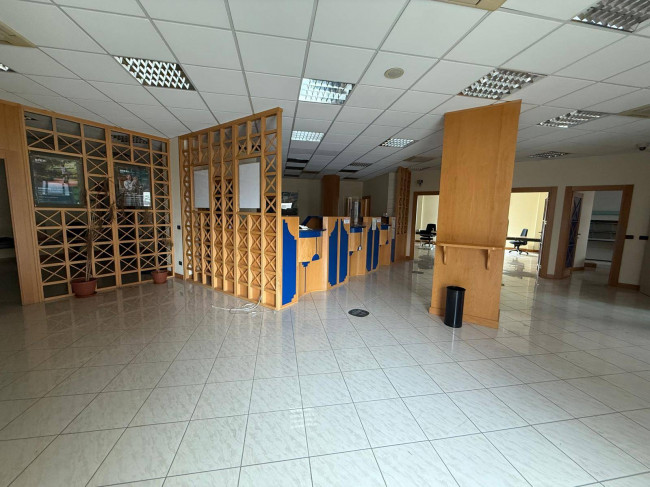 Locale commerciale in affitto a Campobasso
