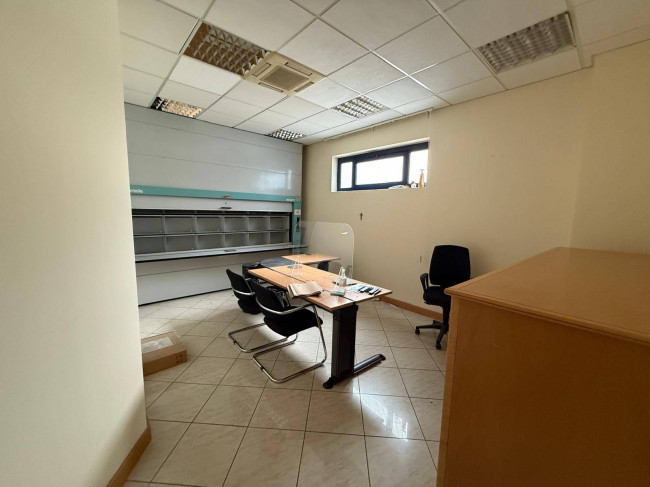 Locale commerciale in affitto a Campobasso