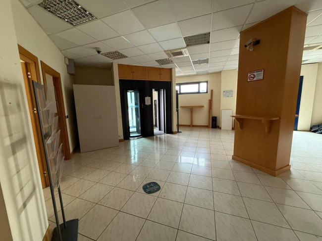 Locale commerciale in affitto a Campobasso