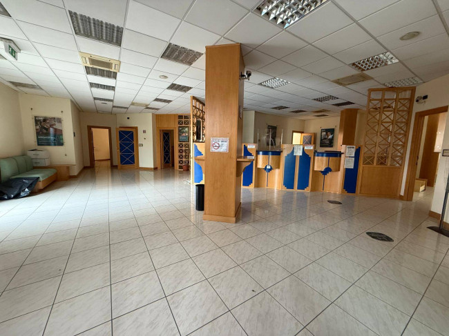 Locale commerciale in affitto a Campobasso