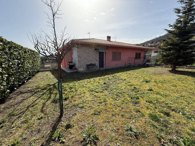 Villa Bifamiliare in vendita a Campobasso