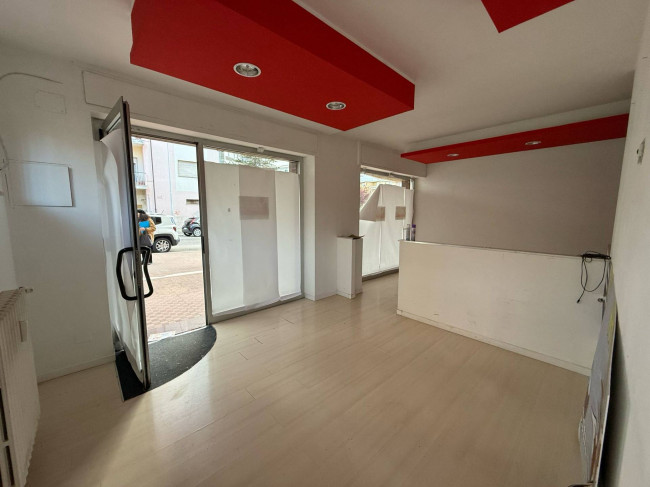 Locale commerciale in affitto a Campobasso