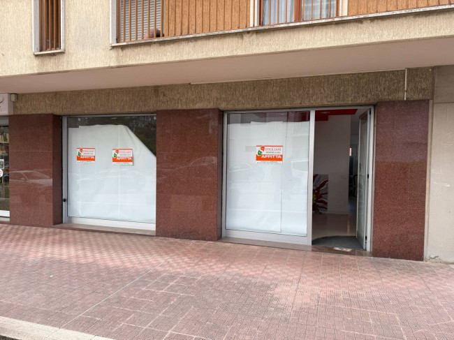 Locale commerciale in affitto a Campobasso