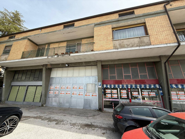 Locale commerciale in affitto a Campobasso