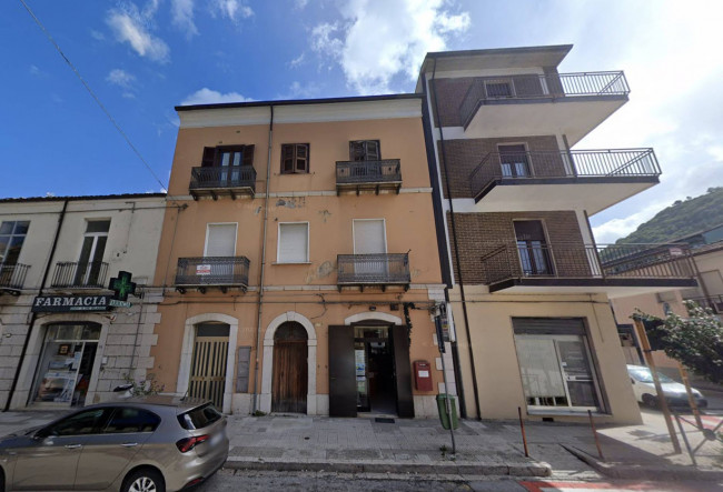 Attivita commerciale in vendita a Bojano