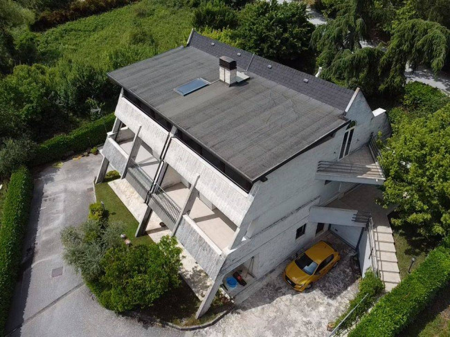 Villa Bifamiliare in vendita a Campobasso