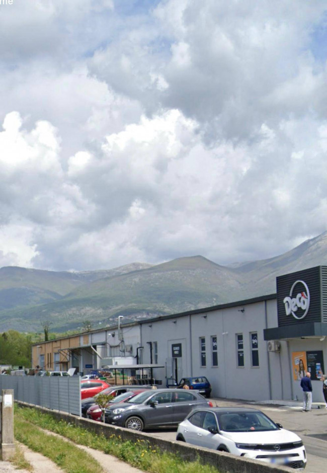 Locale commerciale in affitto a Alatri