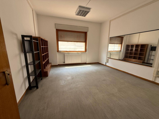 Ufficio in vendita a Campobasso