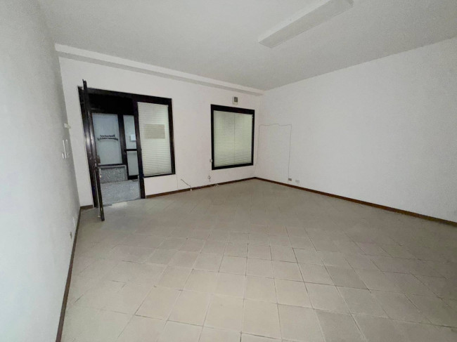 Ufficio in vendita a Campobasso