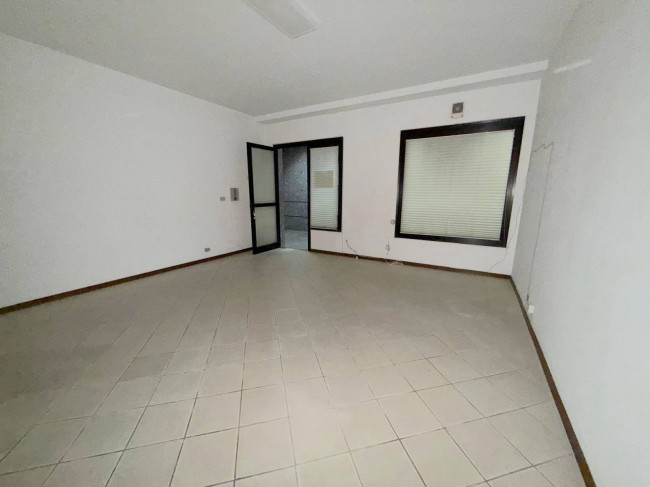 Ufficio in vendita a Campobasso