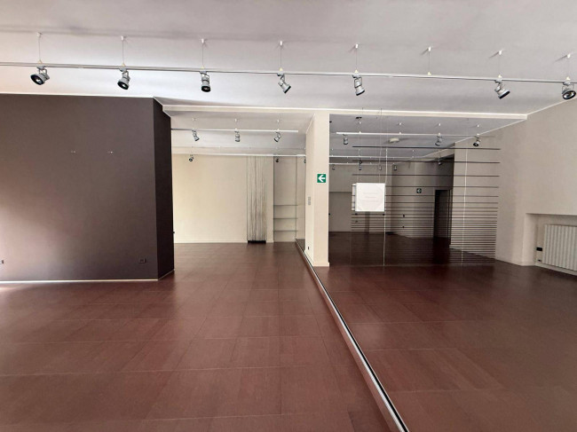 Locale commerciale in affitto a Campobasso