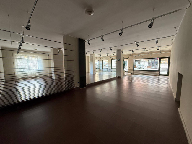 Locale commerciale in affitto a Campobasso