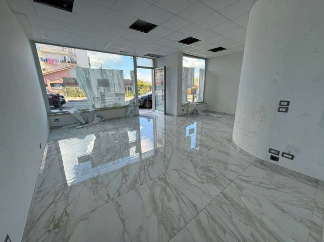 Locale commerciale in affitto a Campobasso