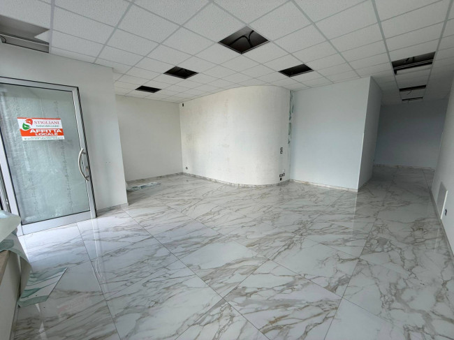 Locale commerciale in affitto a Campobasso