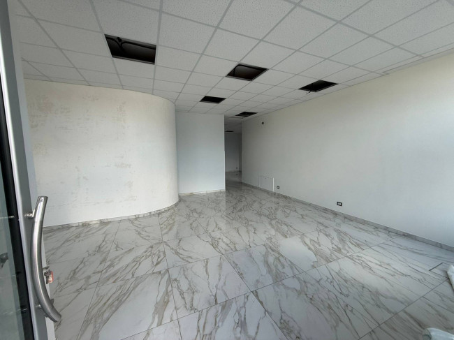 Locale commerciale in affitto a Campobasso