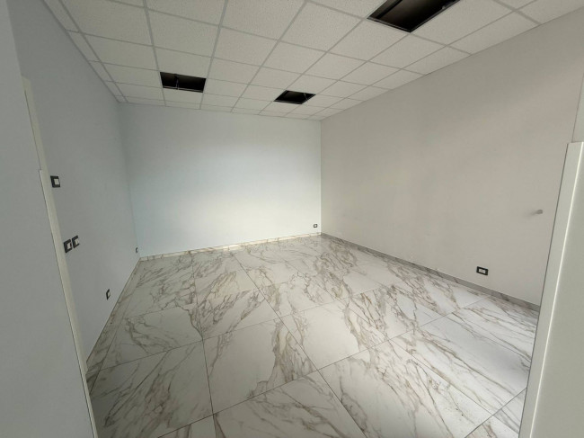 Locale commerciale in affitto a Campobasso