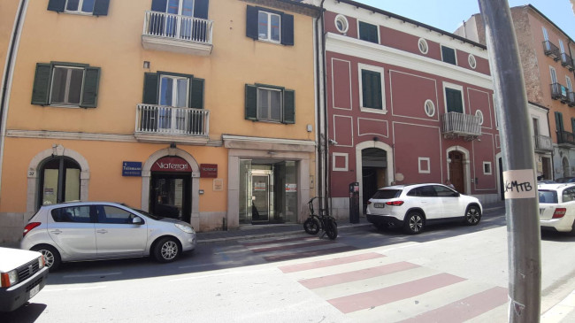 Locale commerciale in affitto a Campobasso
