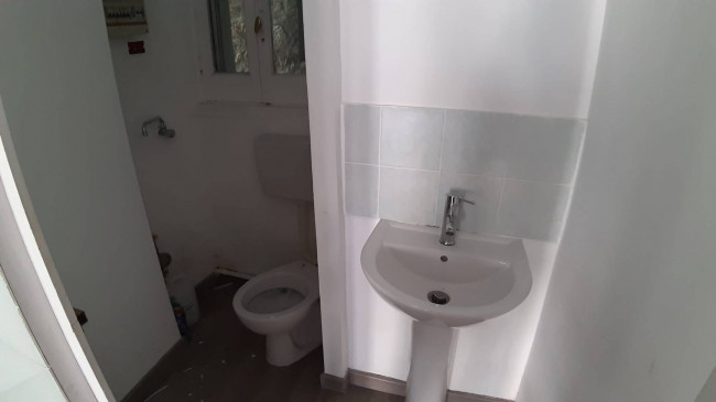 Locale commerciale in affitto a Campobasso