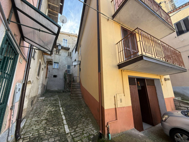 Casa indipendente in vendita a Mirabello Sannitico