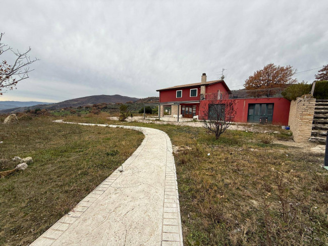 Casa singola in vendita a Guardialfiera