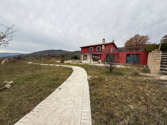 Casa singola in vendita a Guardialfiera