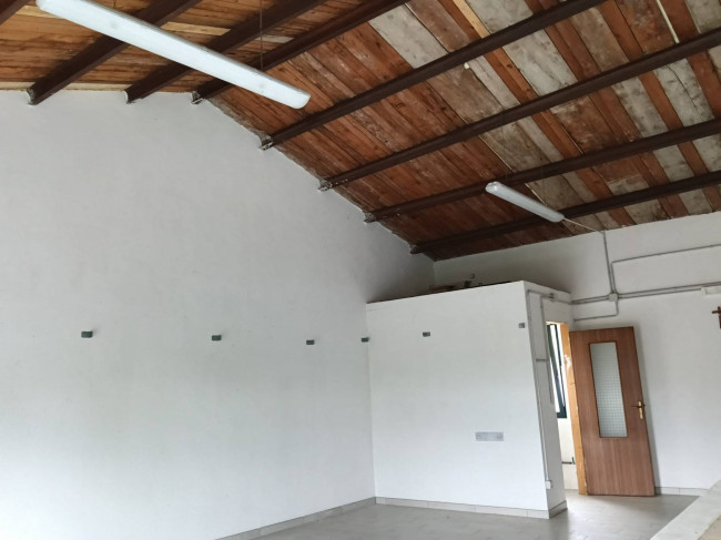 Locale in vendita a Gildone
