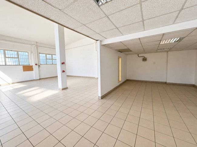 Locale commerciale in vendita a Campobasso