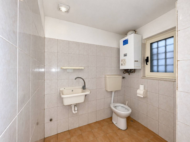 Locale commerciale in affitto a Campobasso