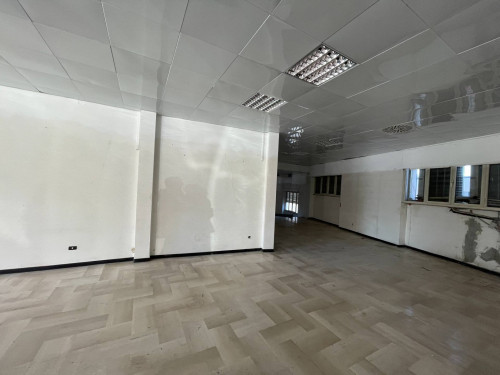 Locale commerciale in affitto a Campobasso