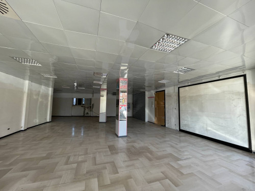 Locale commerciale in affitto a Campobasso