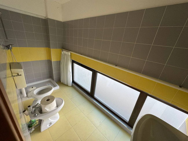 Locale commerciale in affitto a Campobasso